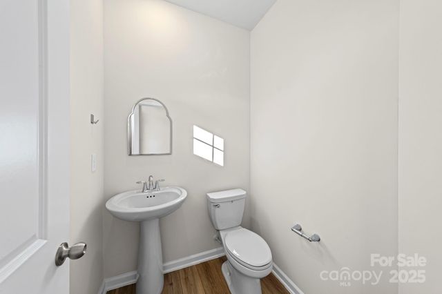 5044 Moss Pine Way, Tega Cay, SC 29708