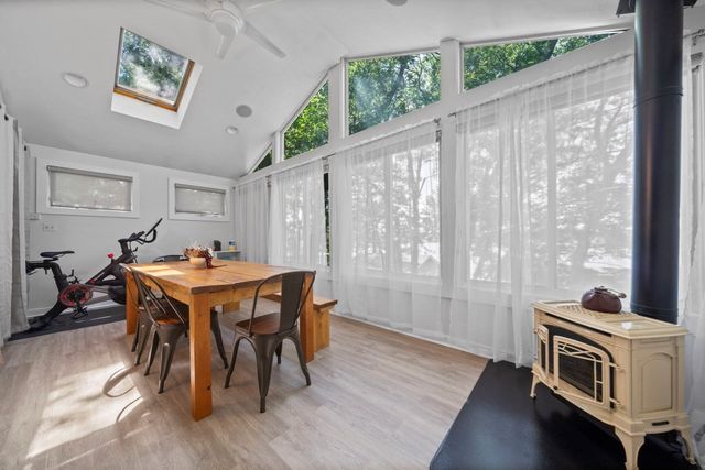 15 Morningside Path, Weymouth, MA 02189