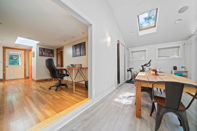 15 Morningside Path, Weymouth, MA 02189
