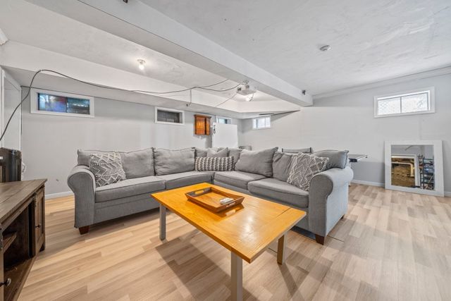 15 Morningside Path, Weymouth, MA 02189