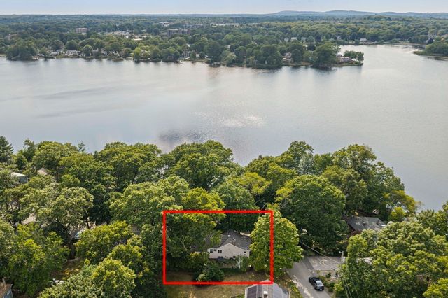 15 Morningside Path, Weymouth, MA 02189