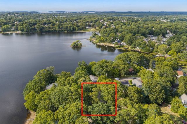 15 Morningside Path, Weymouth, MA 02189