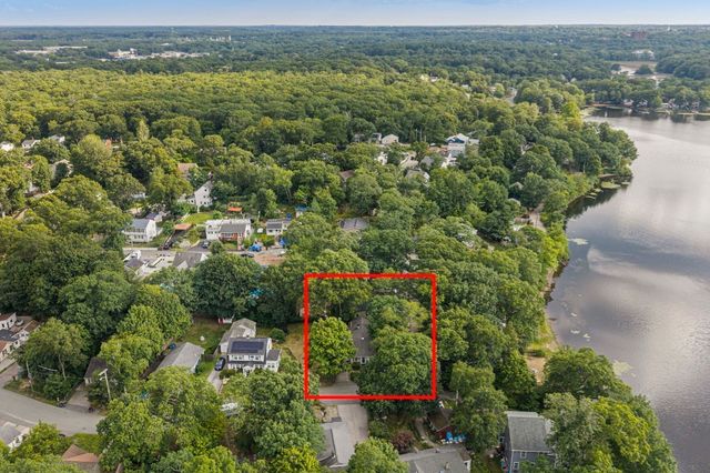 15 Morningside Path, Weymouth, MA 02189