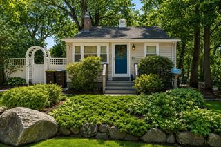 15 Morningside Path, Weymouth, MA 02189