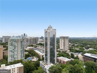 2828 Peachtree Road NW 1204, Atlanta, GA 30305