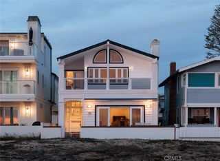 116 E Oceanfront, Newport Beach, CA 92661