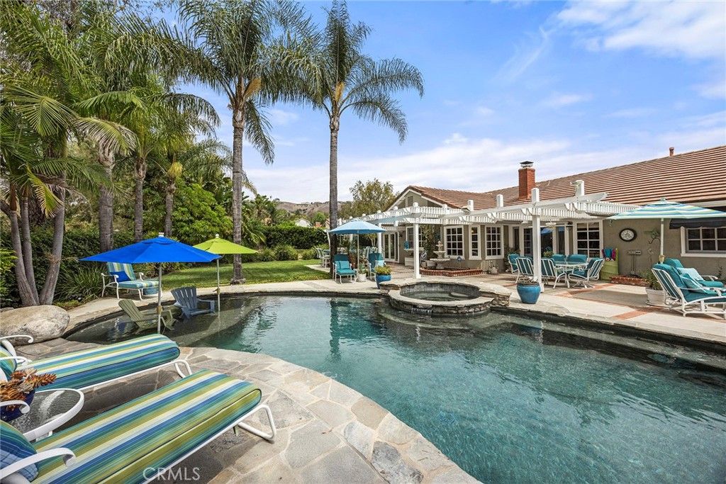 5329 Brentwood, Yorba Linda, CA 92887 — photo 2