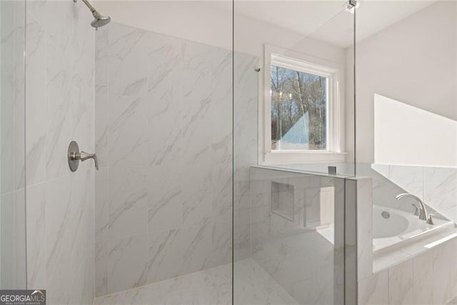 8320 Creekside Overlook Drive, Gainesville, GA 30506