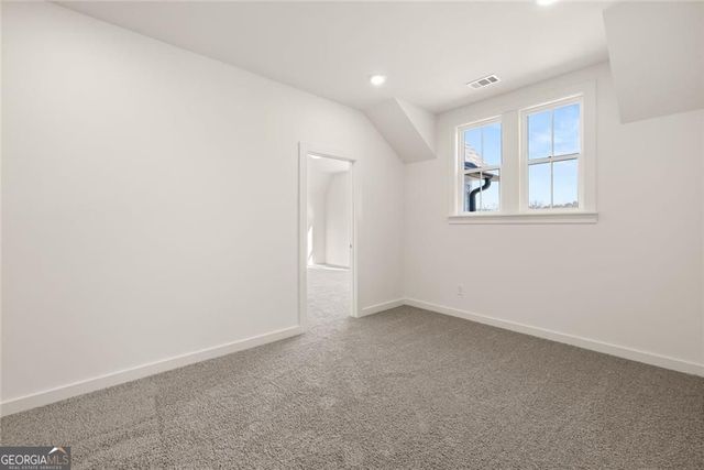 8320 Creekside Overlook Drive, Gainesville, GA 30506