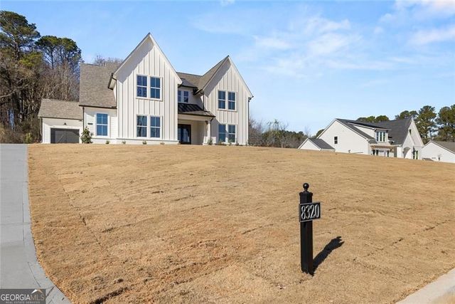 8320 Creekside Overlook Drive, Gainesville, GA 30506
