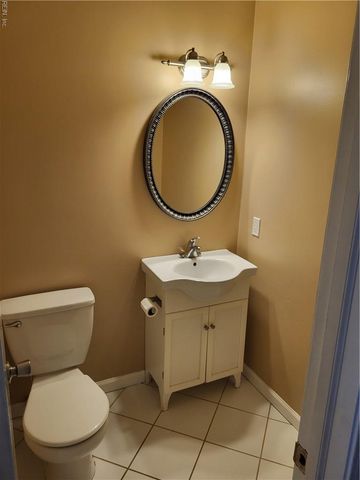 1345 Downs LN, Virginia Beach, VA 23455