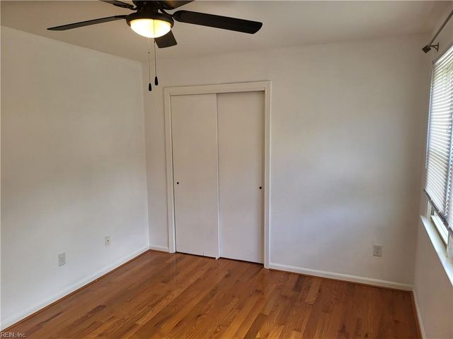 1345 Downs LN, Virginia Beach, VA 23455