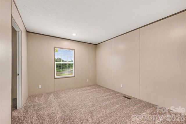 3032 Drake Circle, Shelby, NC 28152