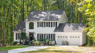 5074 Peach Mountain Circle, Gainesville, GA 30507