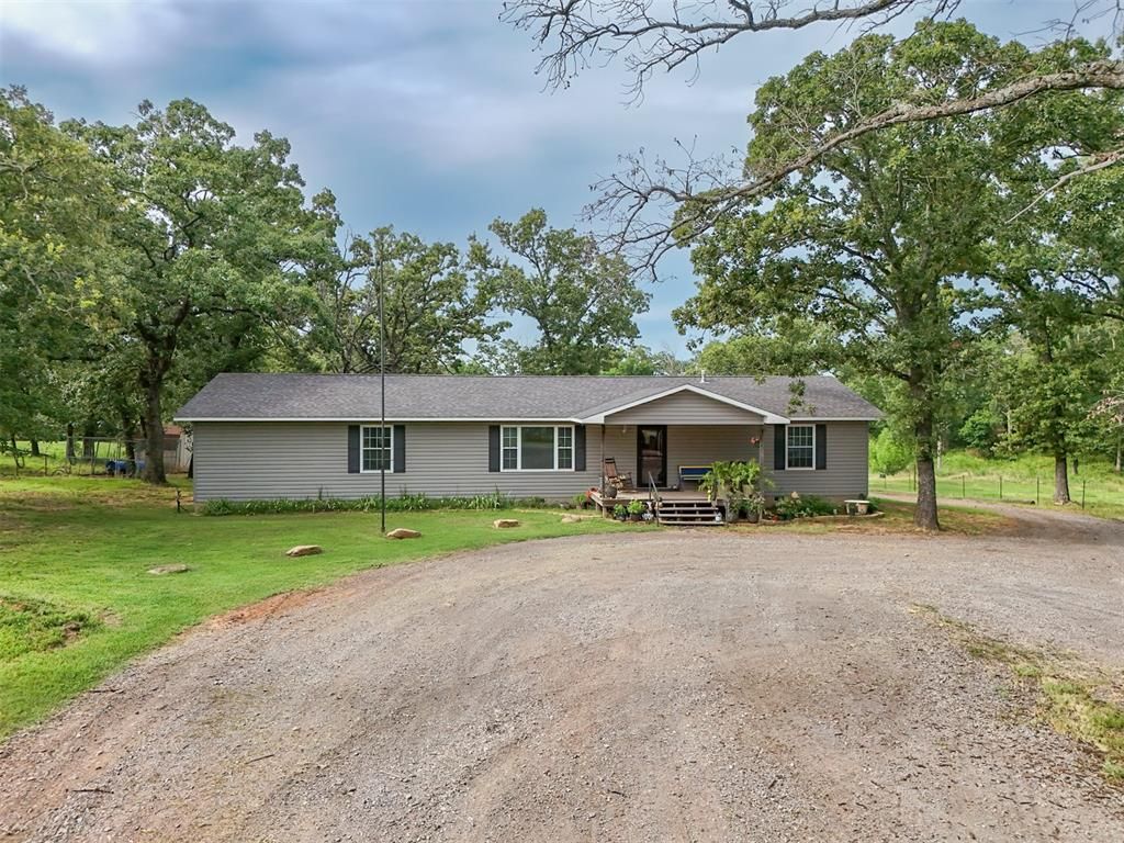 Image 1 of property listing at 43252 Highway 9, Tecumseh, OK 74873