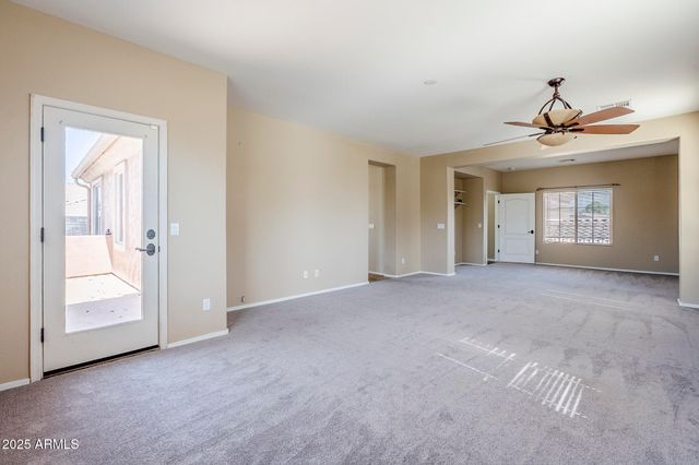 6922 S BLACK HILLS Way, Chandler, AZ 85249