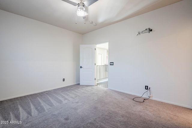 6922 S BLACK HILLS Way, Chandler, AZ 85249