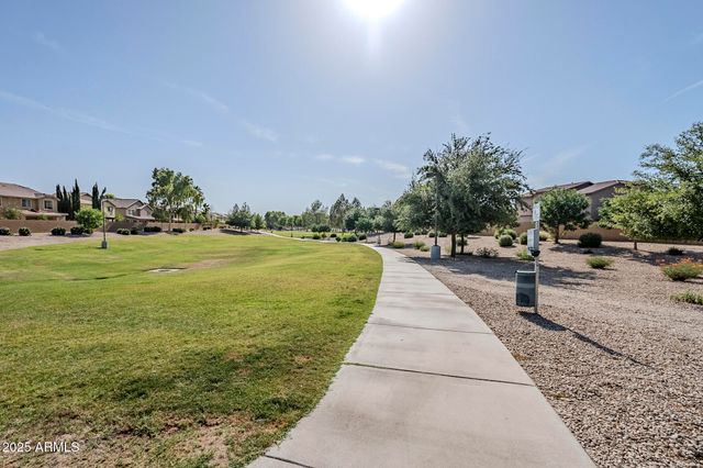 6922 S BLACK HILLS Way, Chandler, AZ 85249