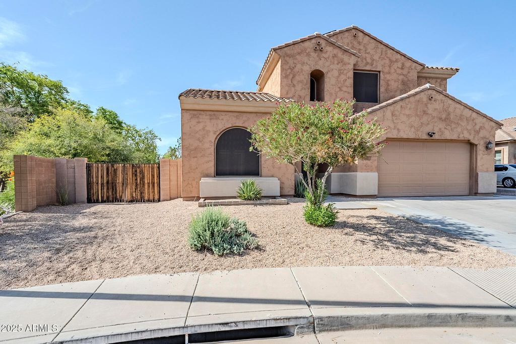 6922 S BLACK HILLS Way, Chandler, AZ 85249 — photo 4