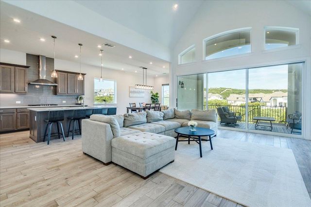 1725 Sunset Vista CV, Leander, TX 78641