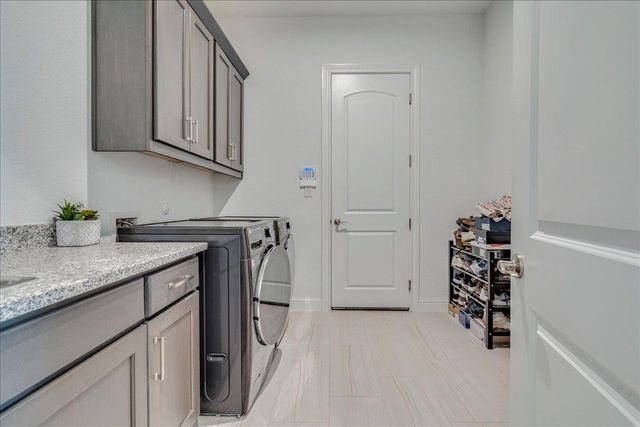 1725 Sunset Vista CV, Leander, TX 78641