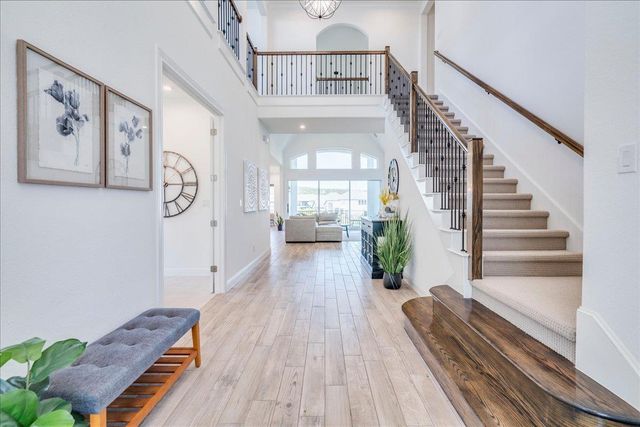 1725 Sunset Vista CV, Leander, TX 78641