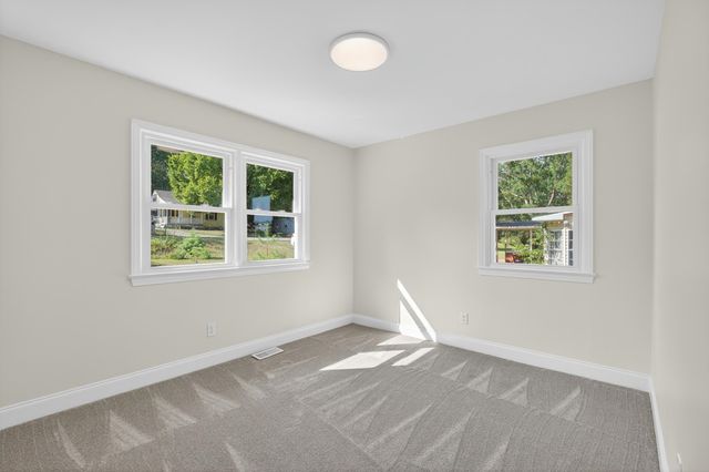 137 Anderson Drive, Spartanburg, SC 29302