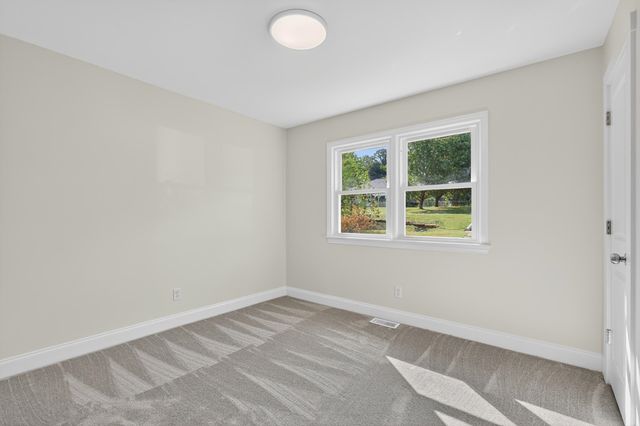 137 Anderson Drive, Spartanburg, SC 29302