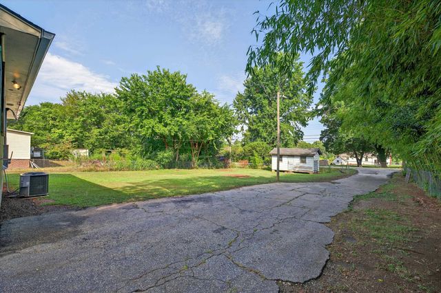 137 Anderson Drive, Spartanburg, SC 29302