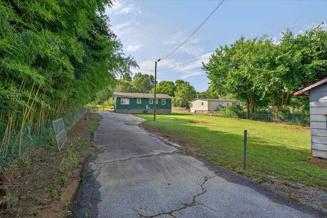 137 Anderson Drive, Spartanburg, SC 29302