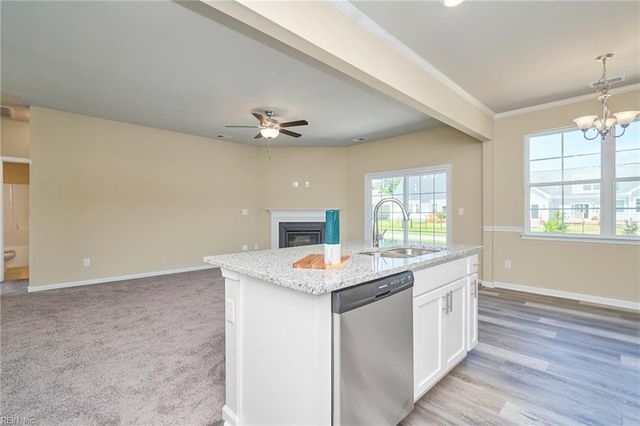 2209 Hampton Roads PW, Chesapeake, VA 23321