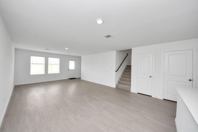 1526 Amber Skies Ln, Crosby, TX 77532