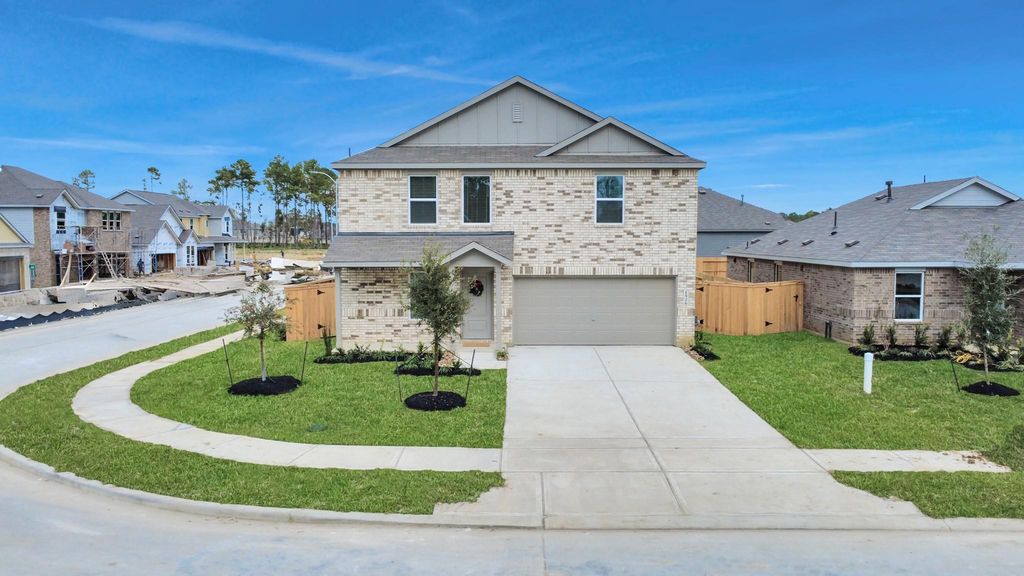 1526 Amber Skies Ln, Crosby, TX 77532