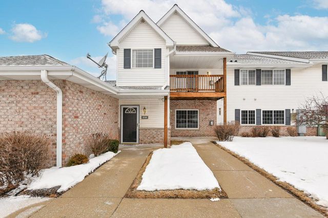 4740 S Forest Point BOULEVARD, New Berlin, WI 53151