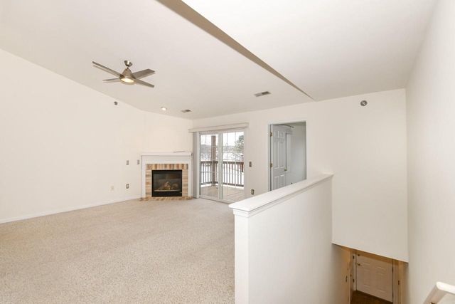 4740 S Forest Point BOULEVARD, New Berlin, WI 53151