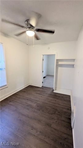 689 Kling Street, Akron, OH 44311