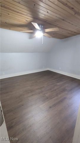 689 Kling Street, Akron, OH 44311