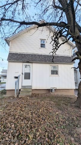 689 Kling Street, Akron, OH 44311