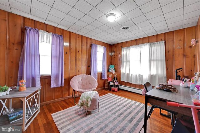 27 E HILL ST, Jonestown, PA 17038