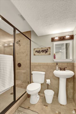 1073 N 175 E, Layton, UT 84041