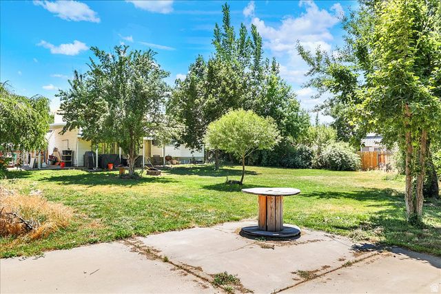 1073 N 175 E, Layton, UT 84041