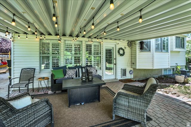 1073 N 175 E, Layton, UT 84041
