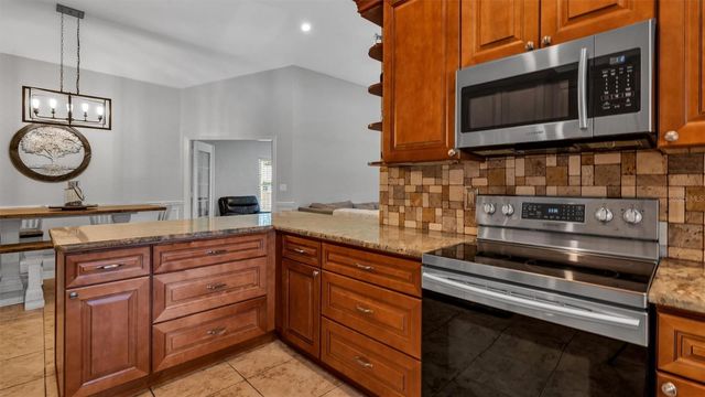 7616 GREEN ROAD, Lakeland, FL 33810