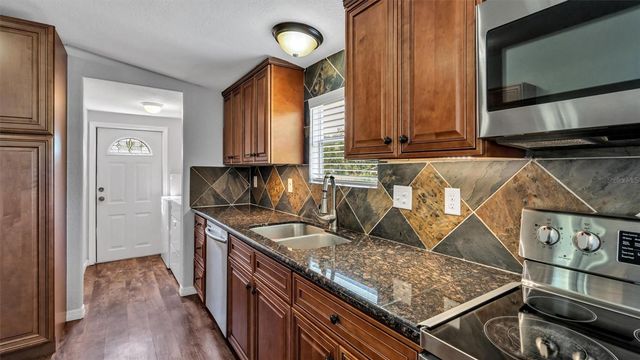 7616 GREEN ROAD, Lakeland, FL 33810