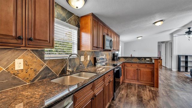 7616 GREEN ROAD, Lakeland, FL 33810