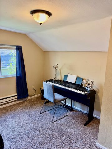 3706 Dupont Avenue N, Minneapolis, MN 55412
