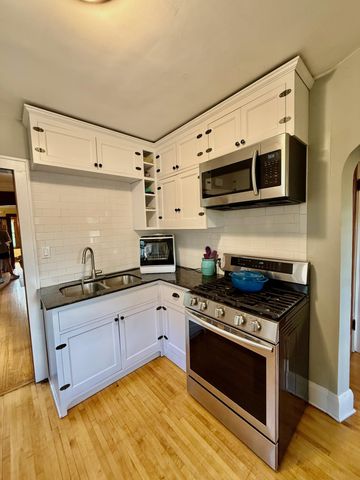 3706 Dupont Avenue N, Minneapolis, MN 55412