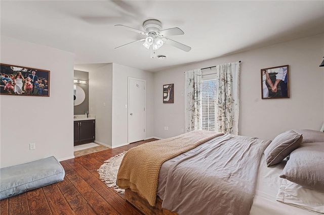 1591 E Cortland Street, Fayetteville, AR 72703