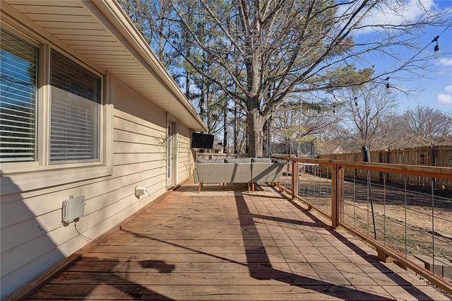 1591 E Cortland Street, Fayetteville, AR 72703