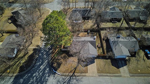 1591 E Cortland Street, Fayetteville, AR 72703